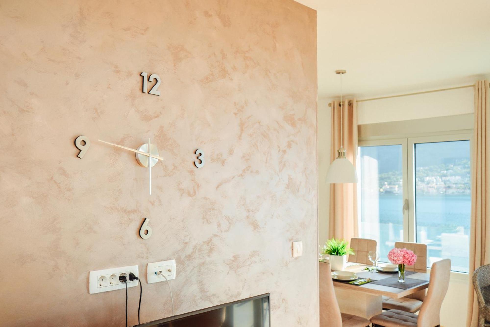 Sea View Apartment For 4 Kotor Luaran gambar